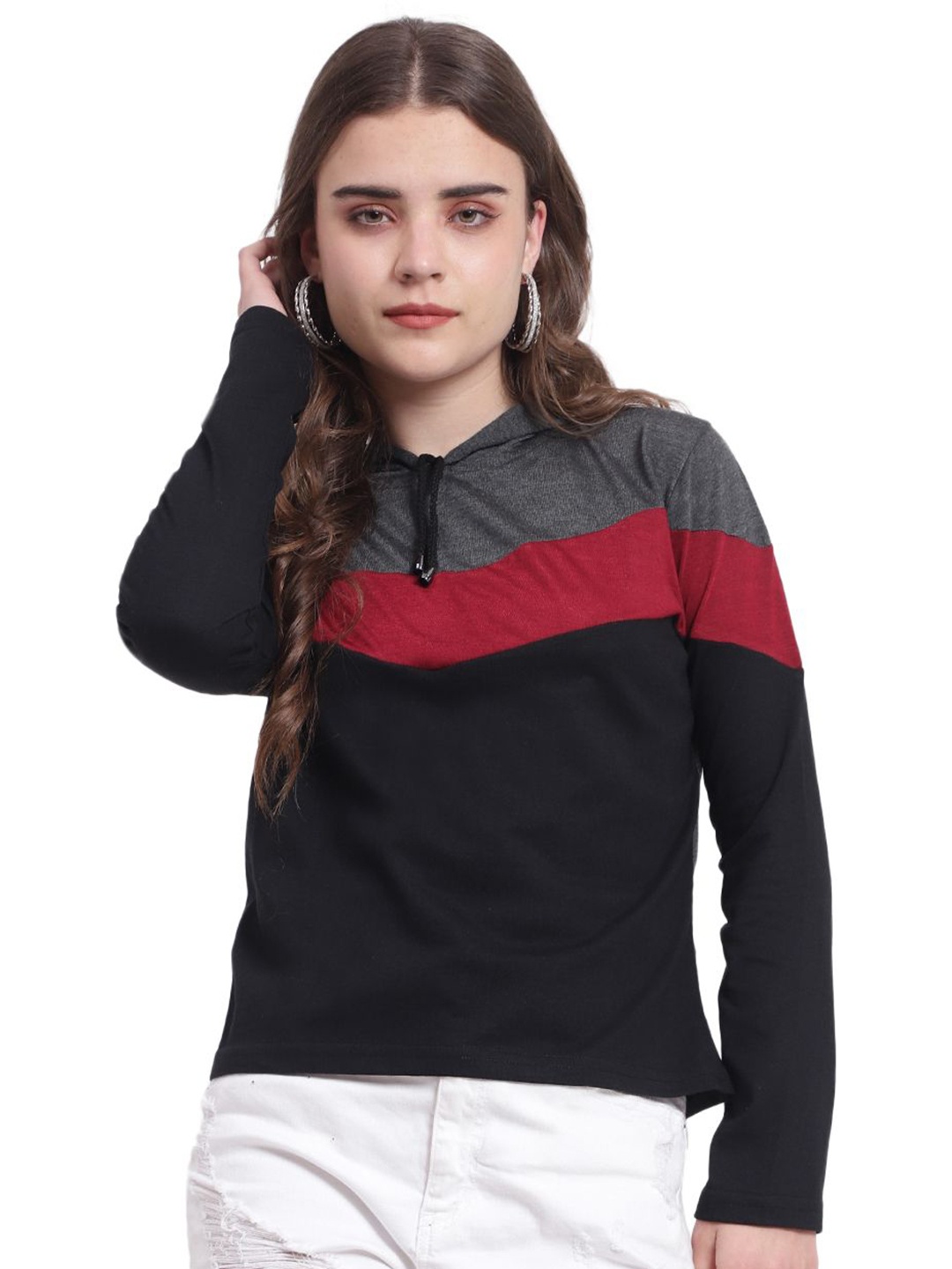 

DEEPMAYRA COLLECTION Women Colourblocked Hood Cotton T-shirt, Black