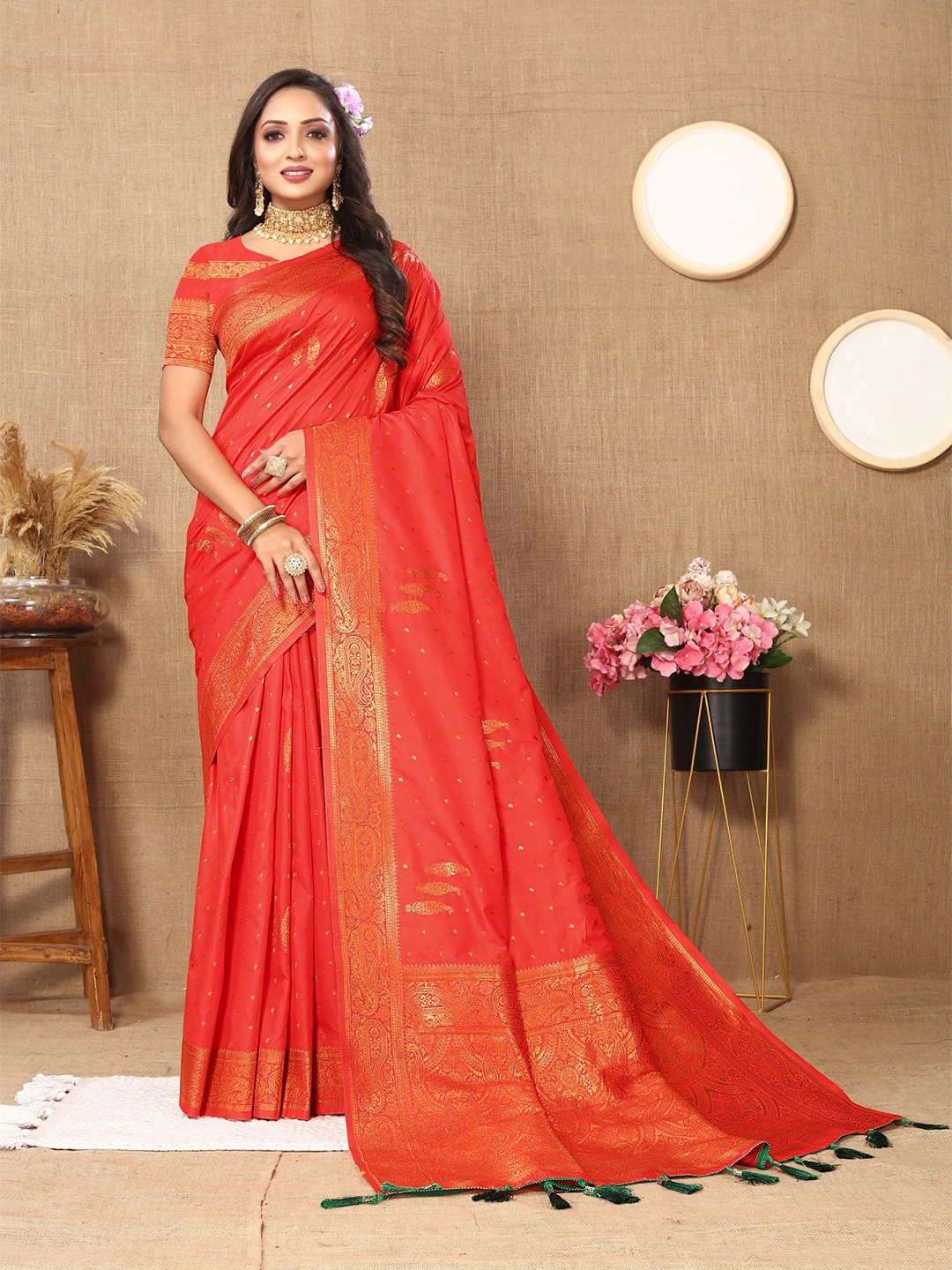 

LeeliPeeri Designer Woven Design Zari Organza Banarasi Saree, Orange