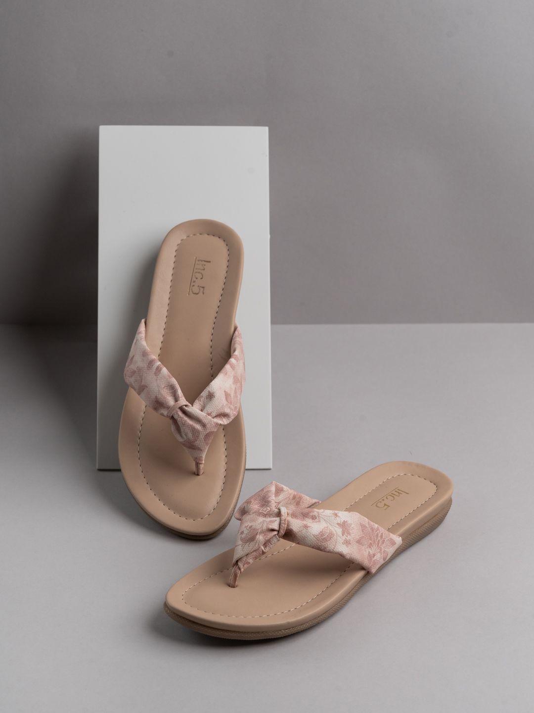 

Inc 5 Women Printed T-Strap Flats with Bows, Beige