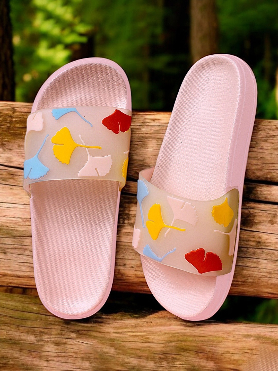 

KAPYANSH Women Printed Rubber Sliders, Pink