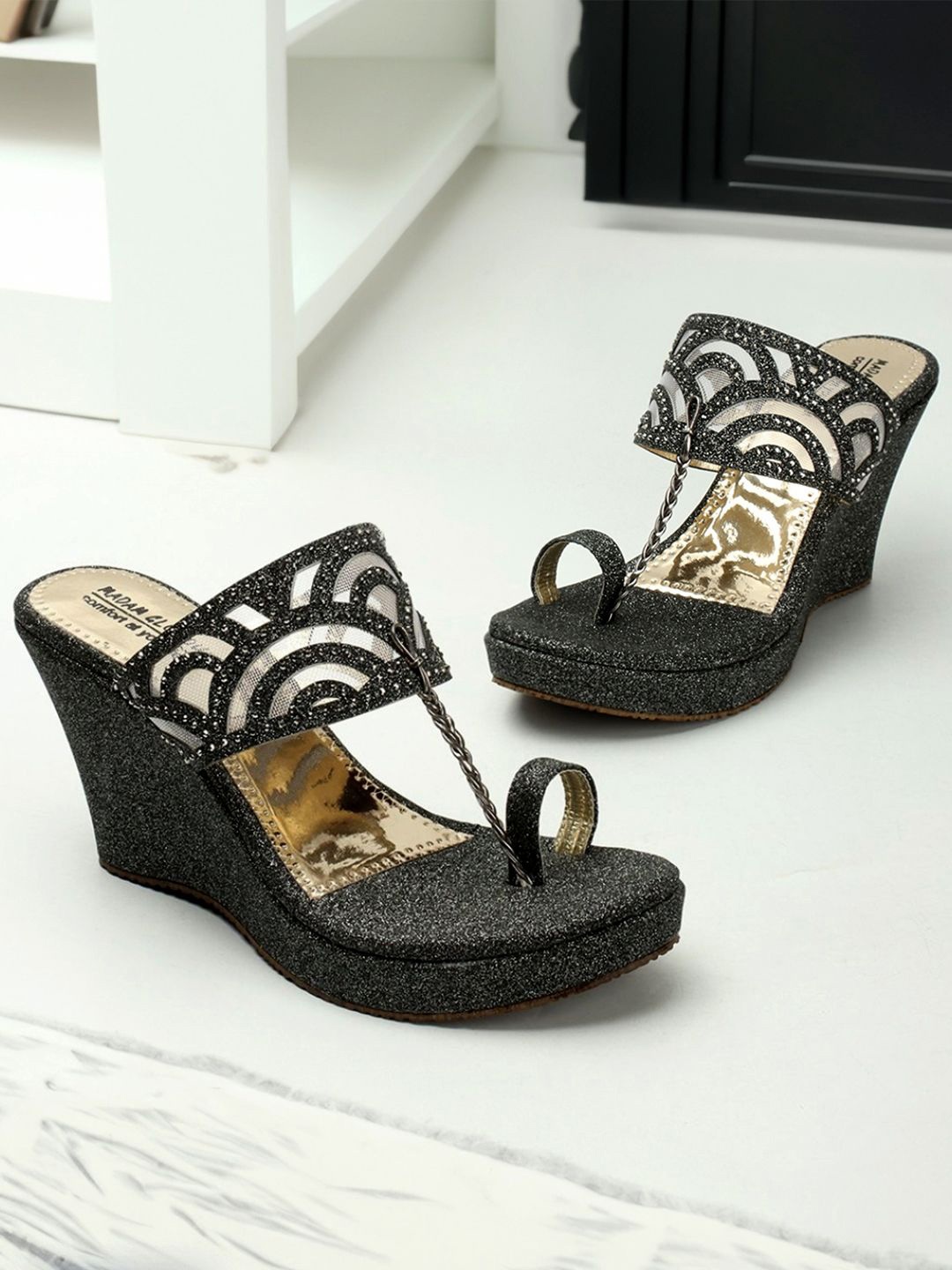 

madam glorious Embellished Ethnic Wedge Sandals, Grey