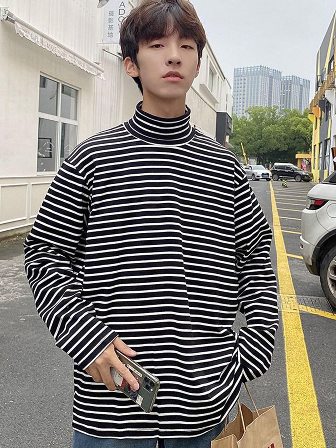 

StyleCast Men Striped High Neck Silk Oversized T-shirt, Black