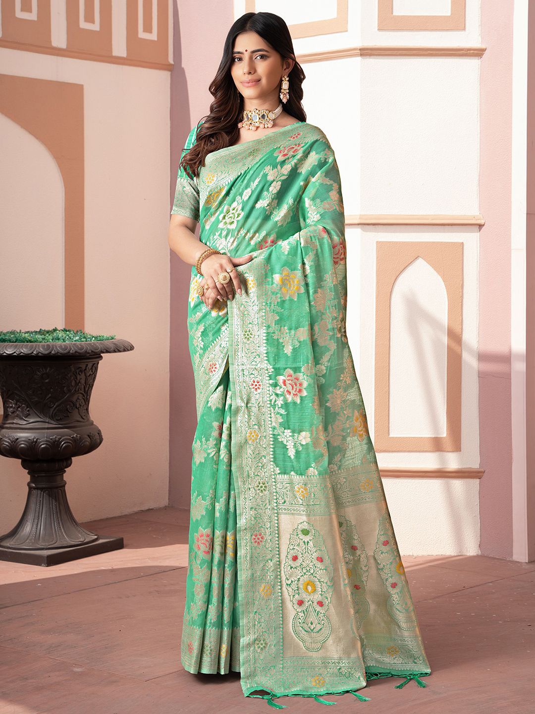 

Satrani Ethnic Motifs Zari Silk Cotton Saree, Green