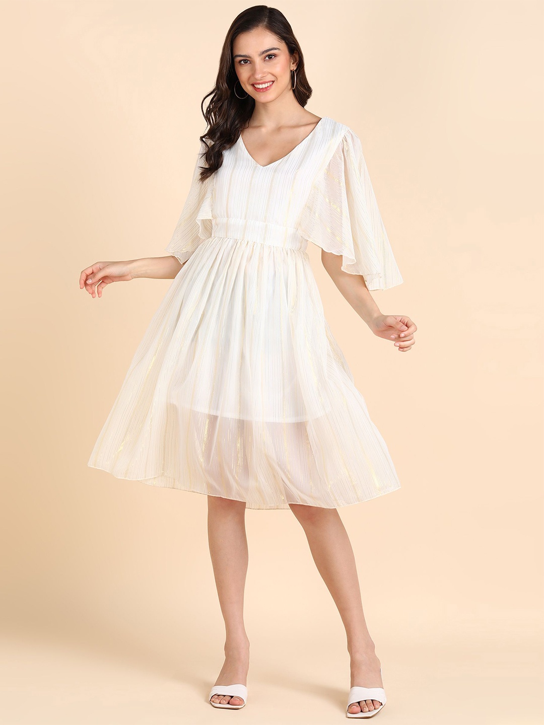 

MISS HAUTE Flared Sleeve Georgette Fit & Flare Dress, Off white