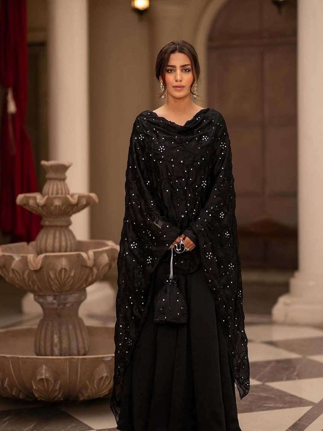 

ZEEPKART Women Kurta with Dhoti Pants & With Dupatta, Black