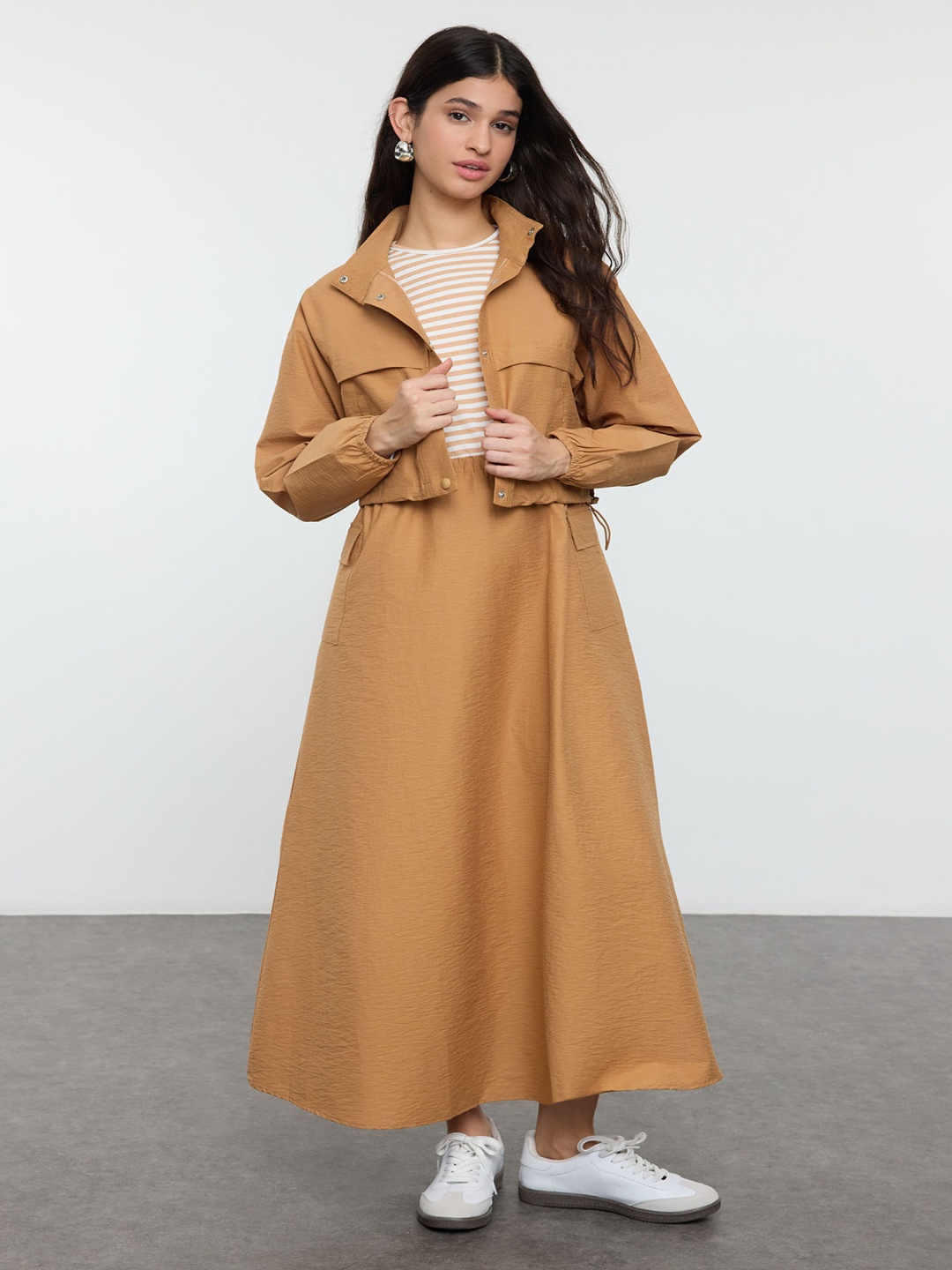 

Trendyol Striped A-Line Maxi Dress With Jacket, Camel brown