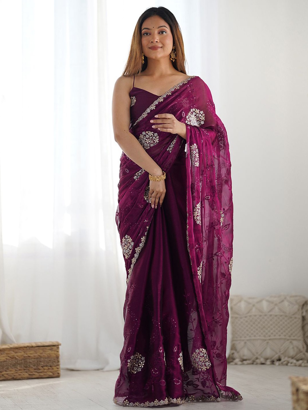 

Satrani Embellished Sequinned Pure Chiffon Saree, Purple