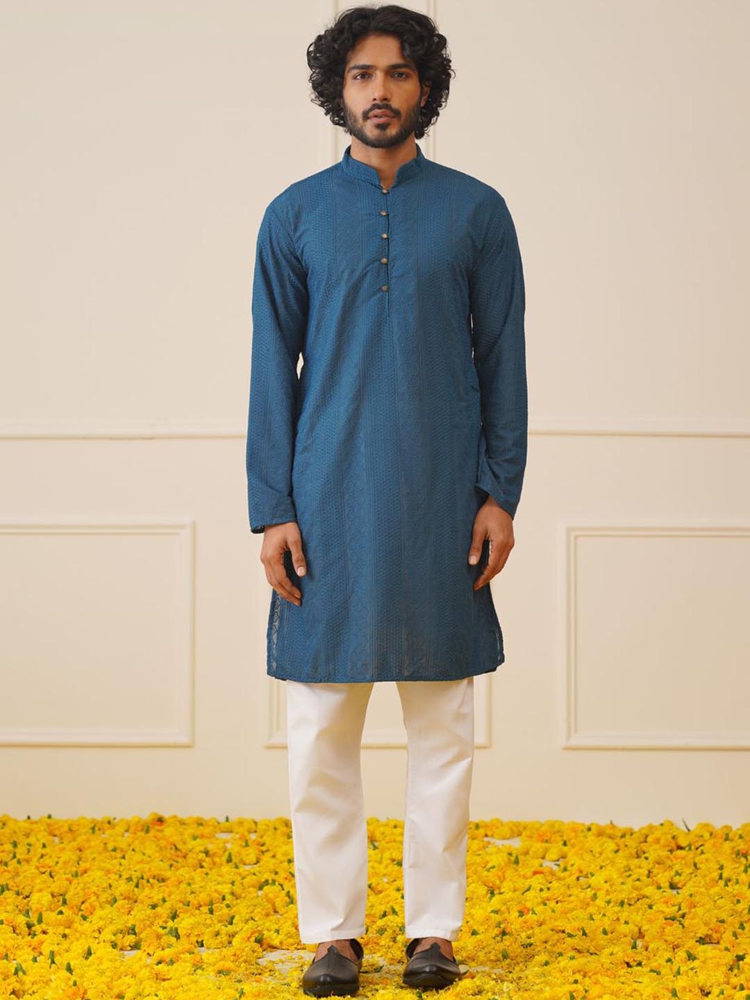 

Jompers Men Embroidered Regular Chikankari Pure Cotton Kurta with Pyjamas, Teal