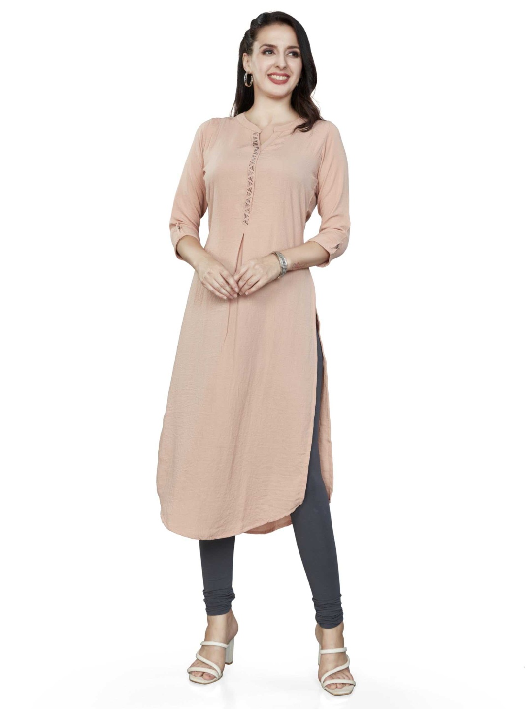 

Nioni Women Thread Work Khadi Kurta, Peach