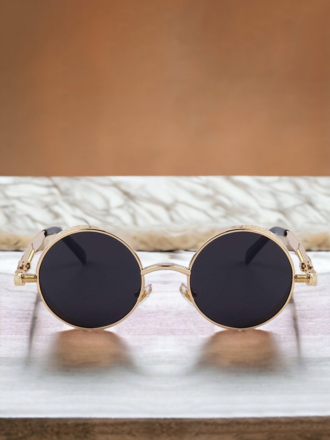 

RICH CLUB Unisex Round Sunglasses with UV Protected Lens, Black