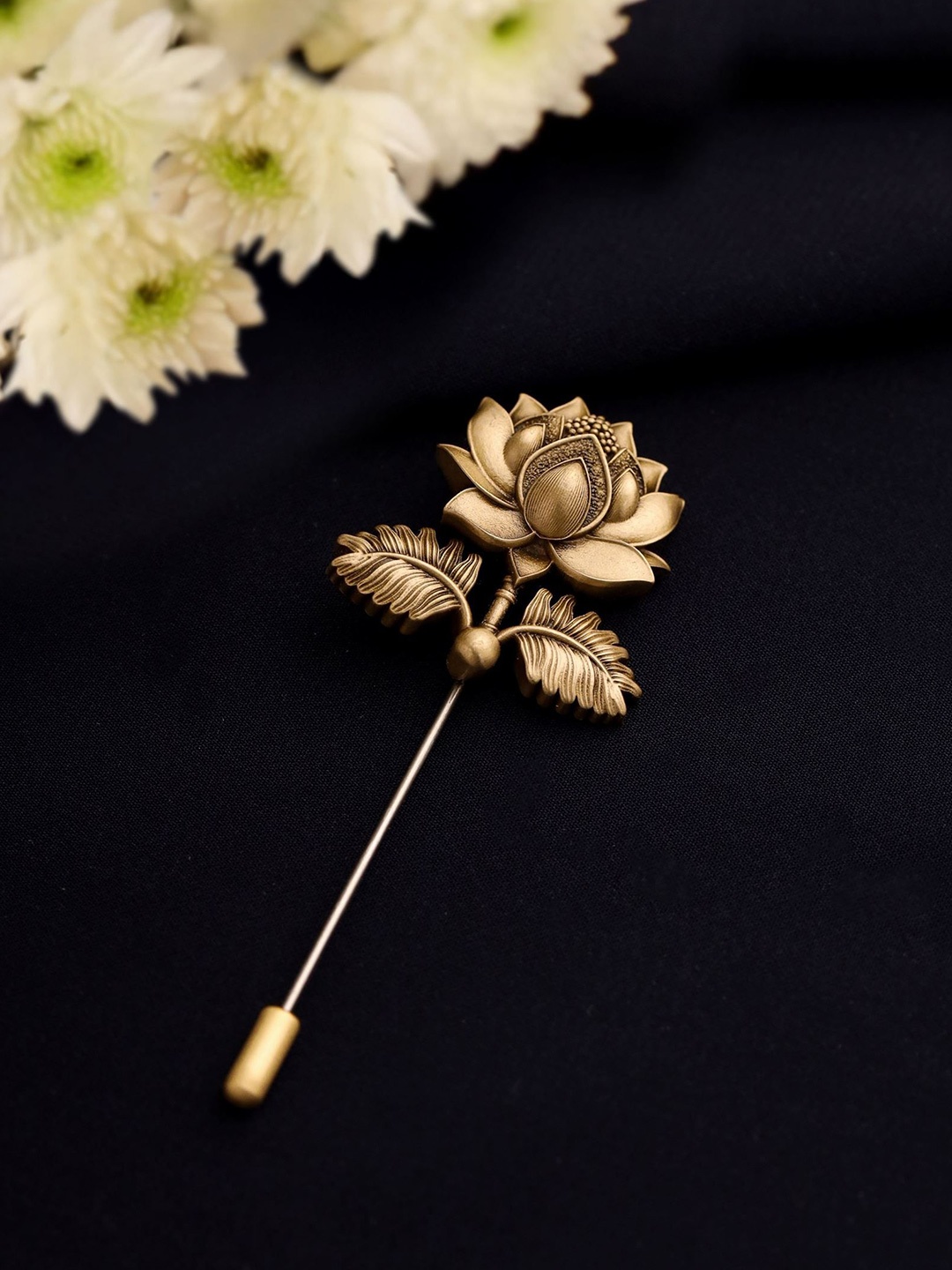 

COSA NOSTRAA Eternal Bloom Lotus Shaped Lapel Pin, Gold