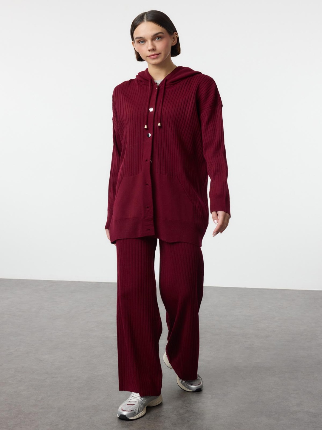 

Trendyol Ribbed Self Design Hooded Sweater With Trouser, Burgundy