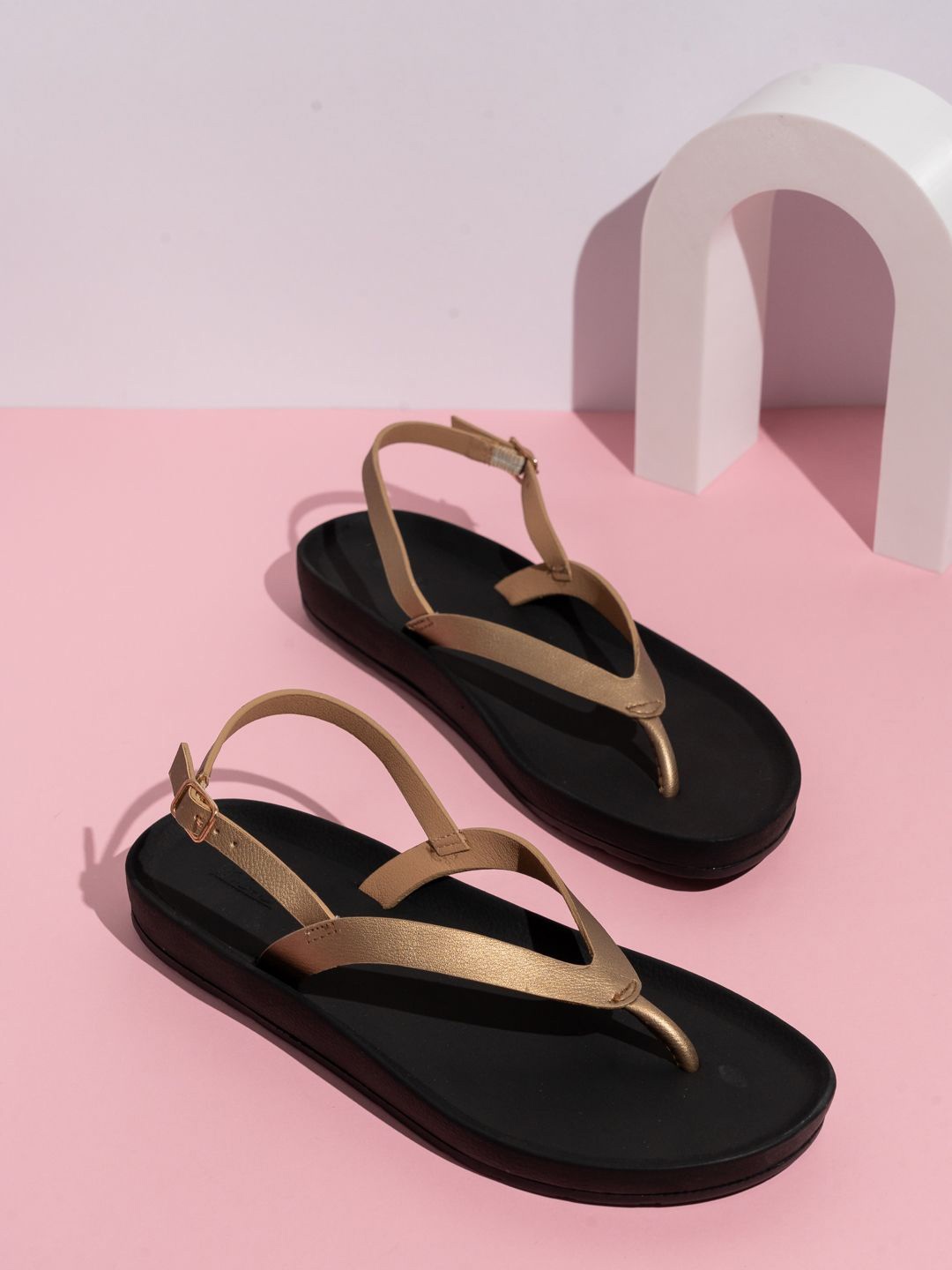 

Inc 5 Women Striped T-Strap Flats with Buckles, Rose gold