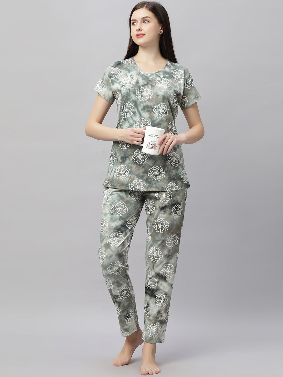 

DZZO Women Printed Night suit, Grey
