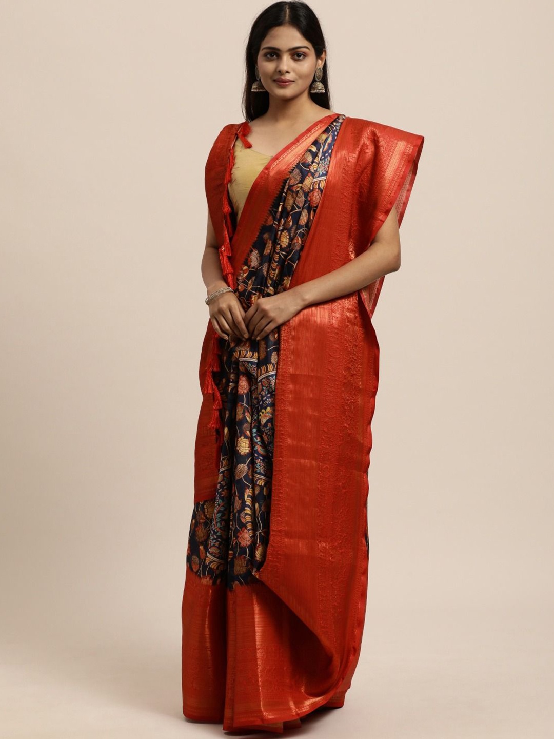 

LeeliPeeri Designer Floral Zari Silk Blend Saree, Black