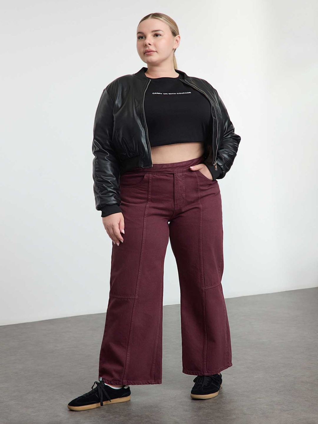 

Trendyol Women Jeans, Na