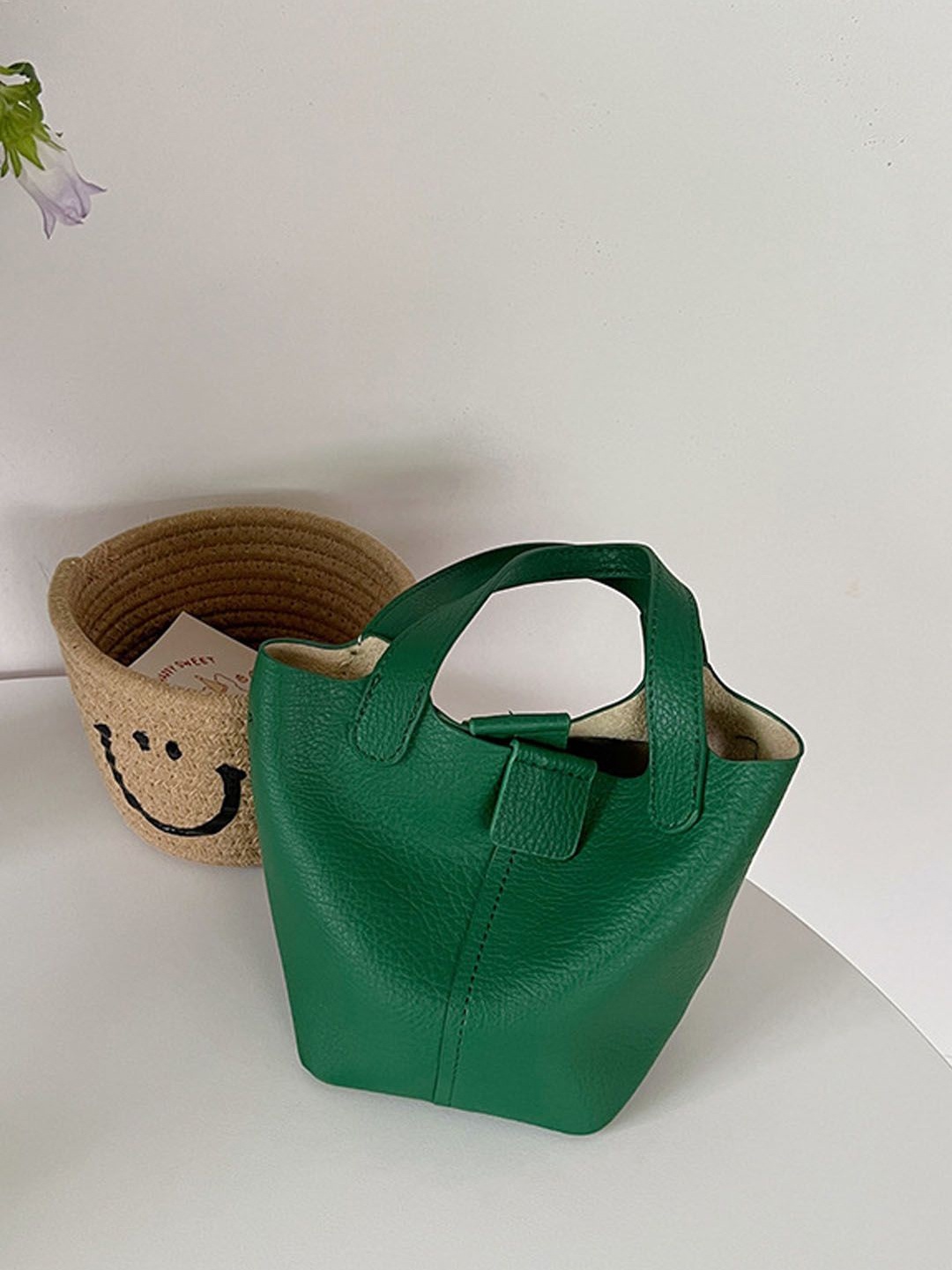

StyleCast Colourblocked Bucket Handheld Bag with Cut Work, Green