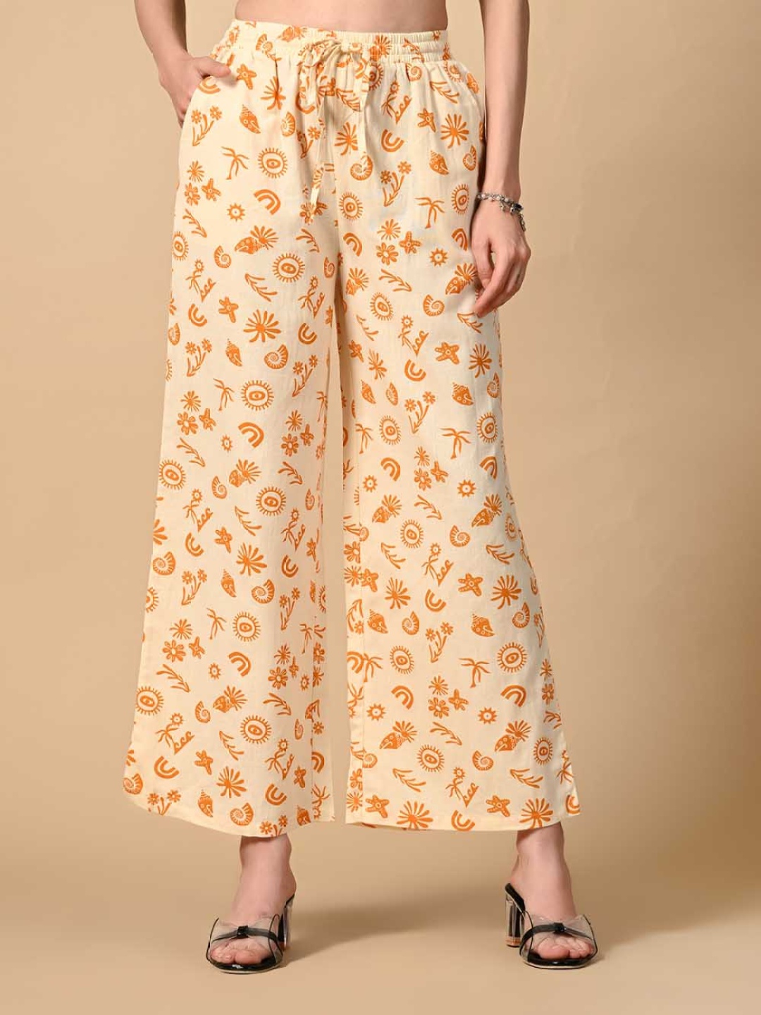 

DressBerry Women Floral Printed Mid-Rise Trousers, Orange