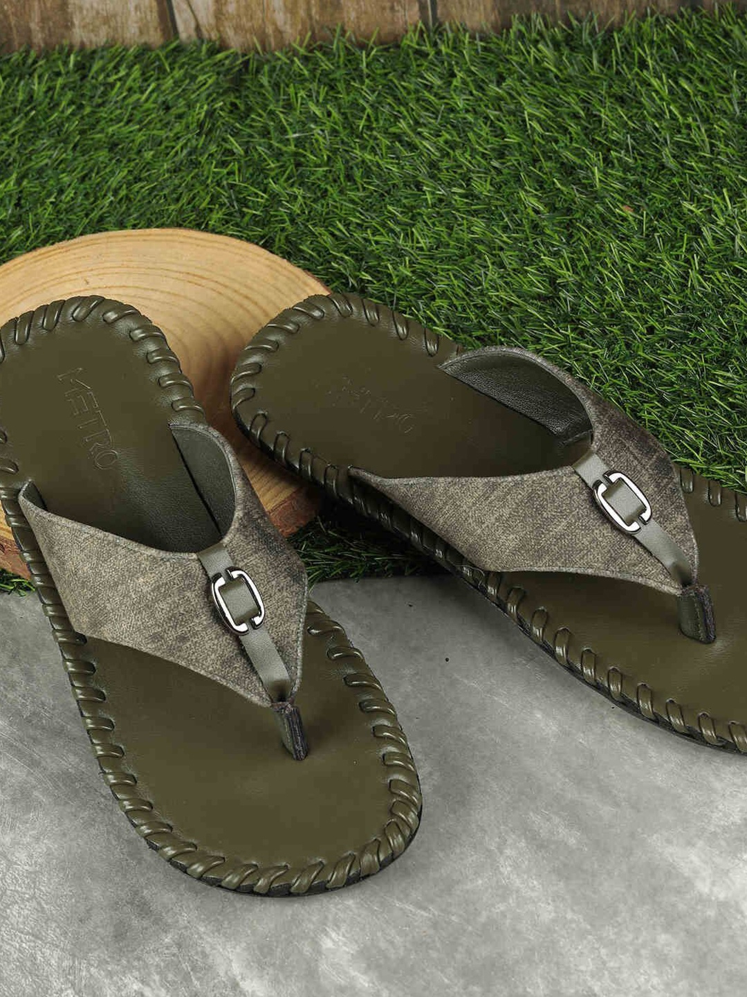 

Metro Men Leather Comfort Sandals, Olive