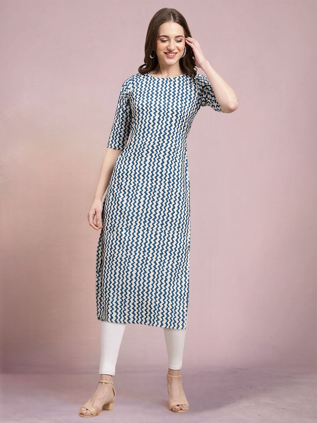 

Moda Rapido Chevron Printed Round Neck Straight Kurta, Blue