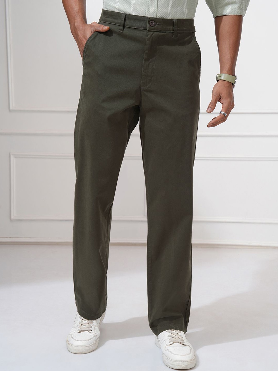 

LOCOMOTIVE Men Cotton Regular Fit Chinos Trousers, Olive