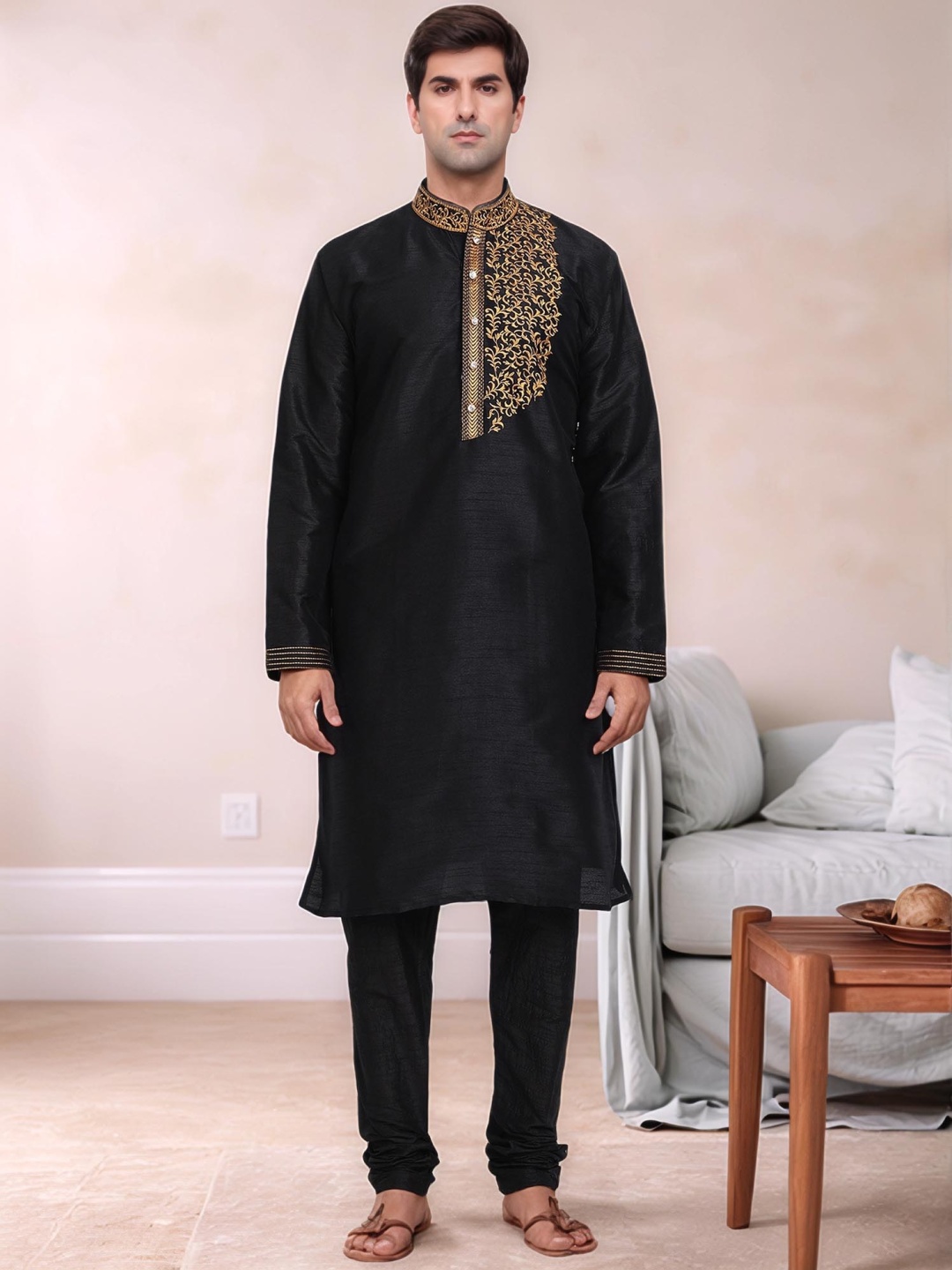 

Moda Rapido Men Embroidered Regular Kurta with Pyjamas, Black