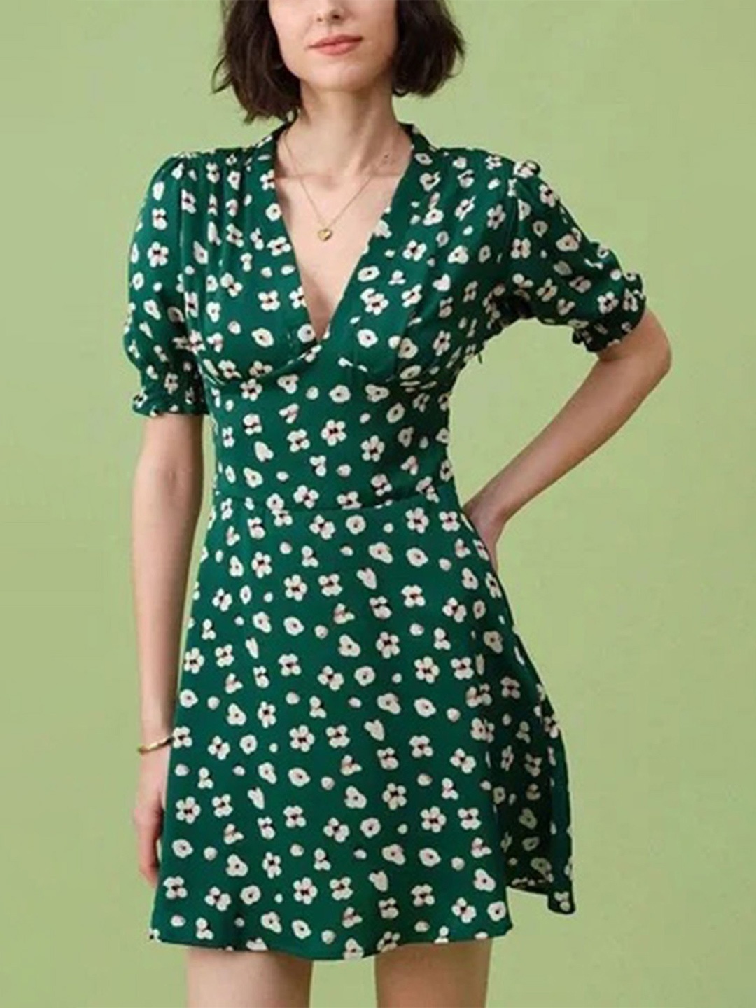 

LULU & SKY Women Floral Printed Sheath Dress, Green