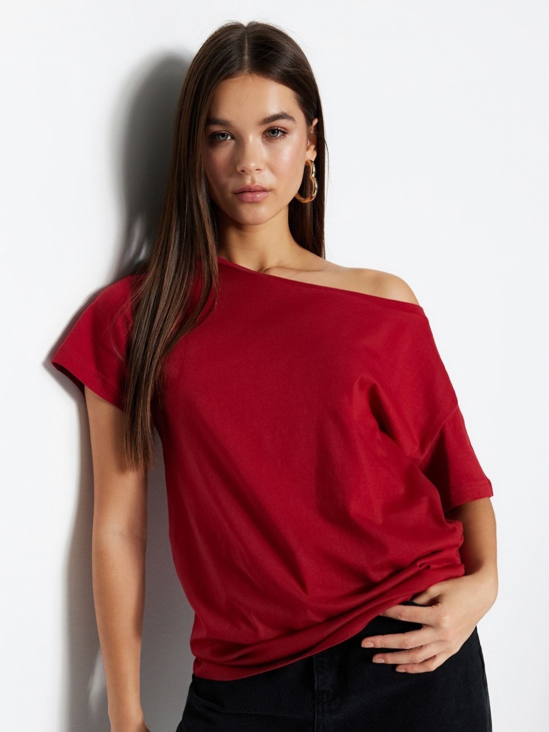 

Trendyol Women V-Neck Pockets T-shirt, Na