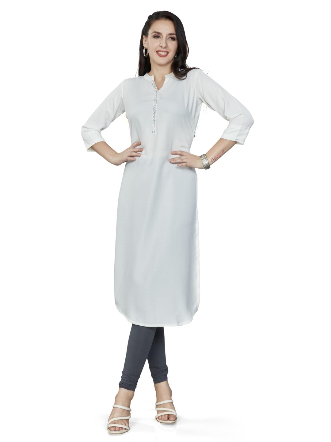 

Nioni Swarovski Mandarin Collar Dobby Linen Straight Kurta, Off white