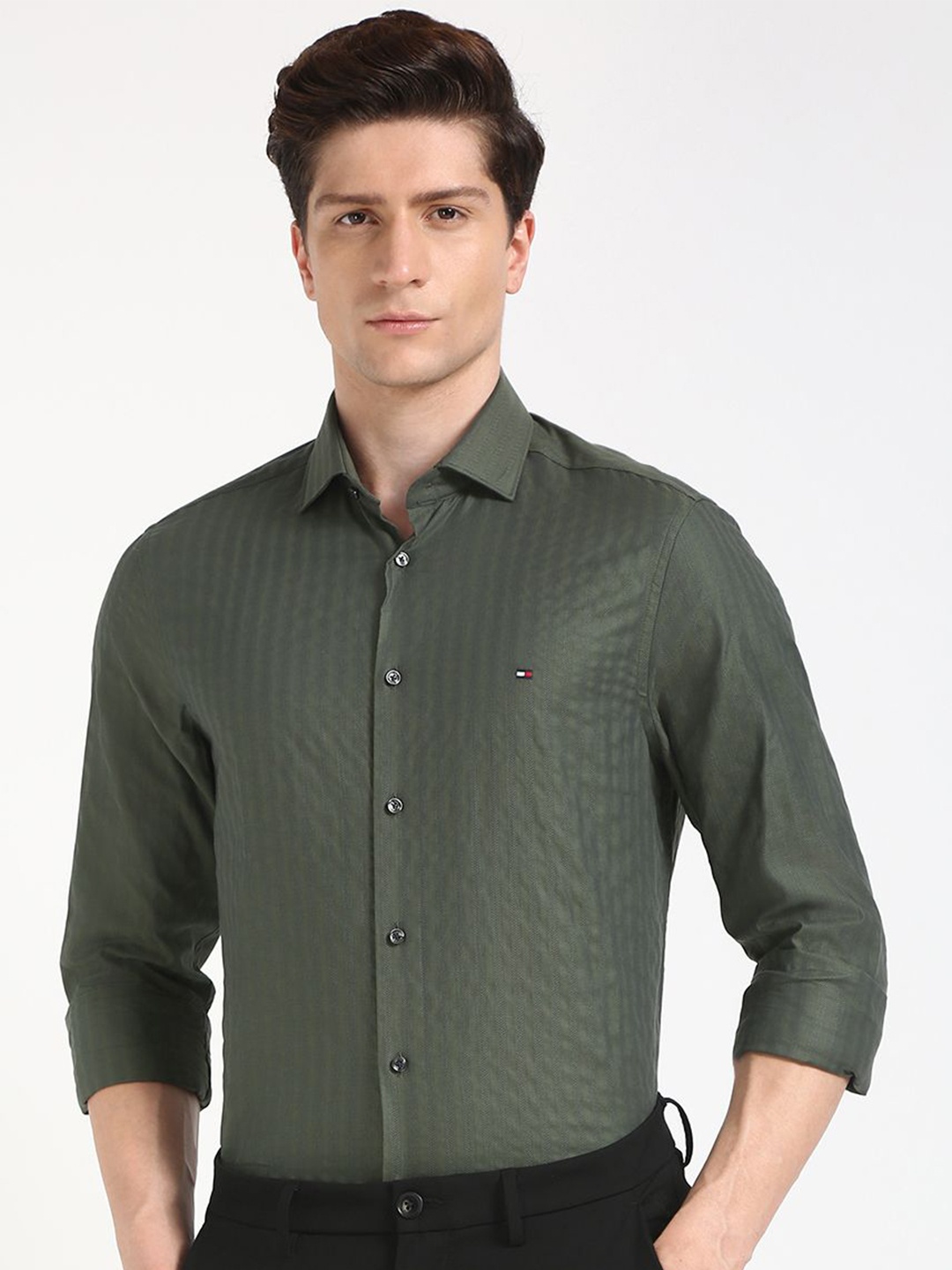 

Tommy Hilfiger Men Slim Fit Micro Checks Opaque Casual Shirt, Olive