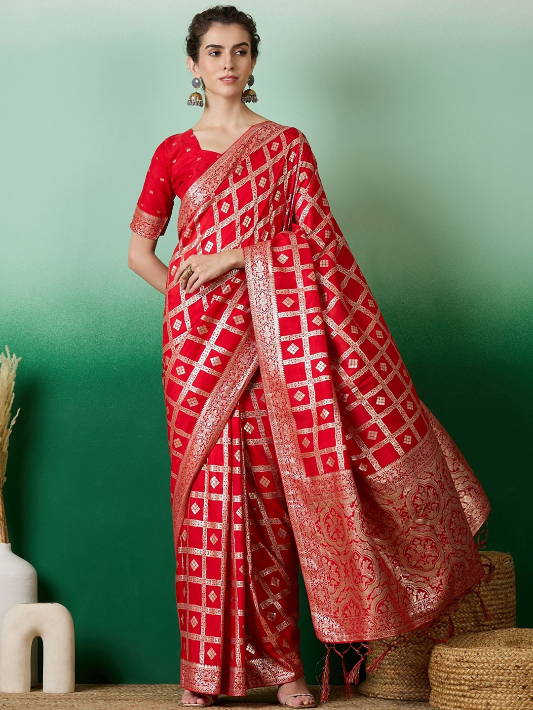

Mitera Woven Design Zari Banarasi Saree, Red