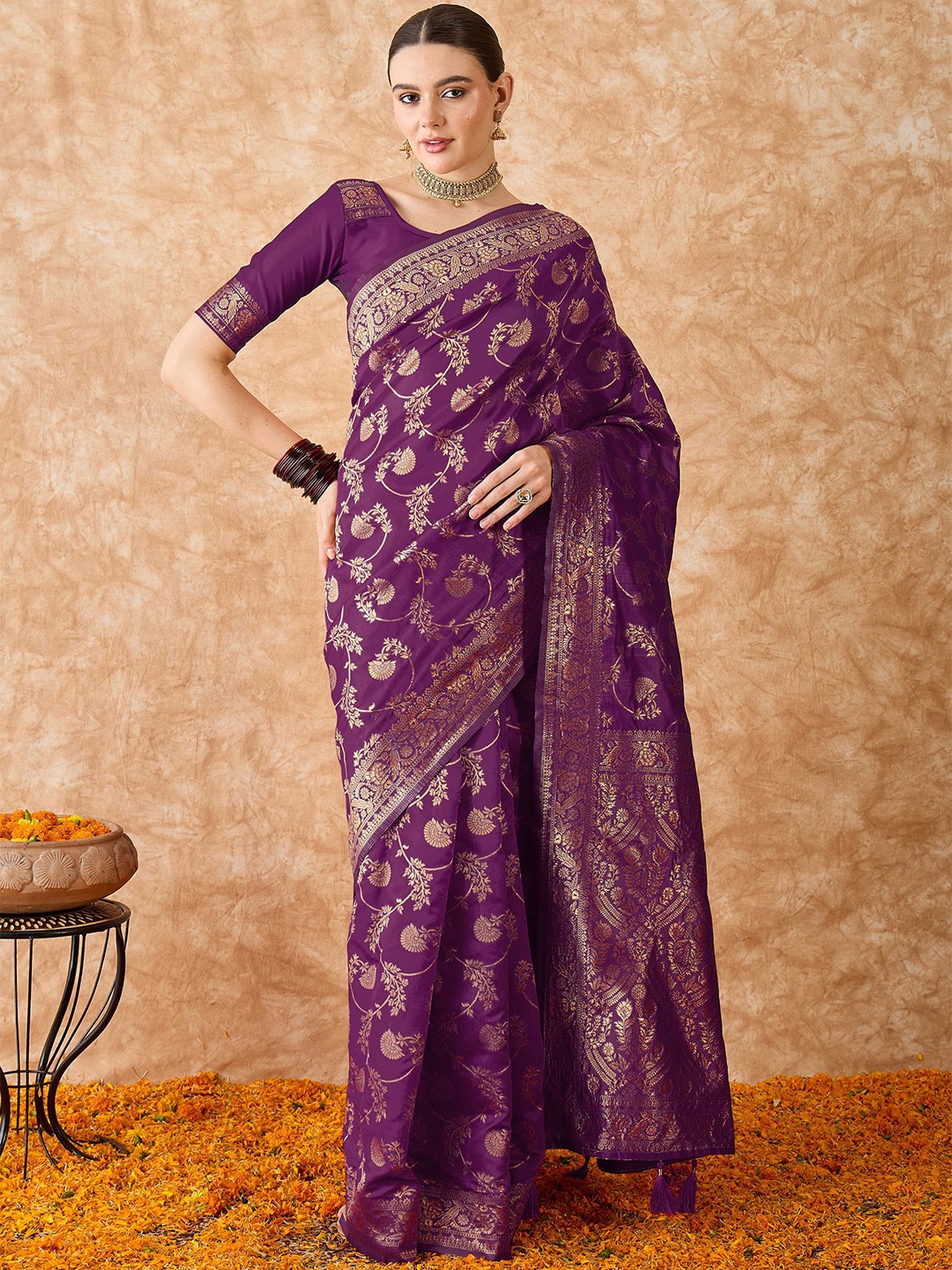 

Maroosh Ethnic Motifs Zari Banarasi Saree, Violet