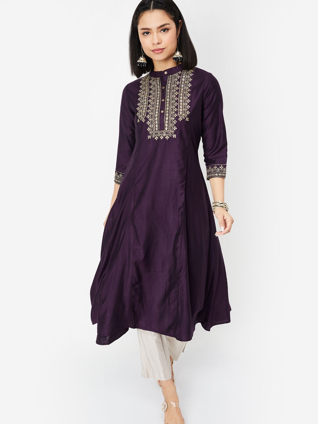 

max Geometric Embroidered Band collar Anakali Kurta, Purple