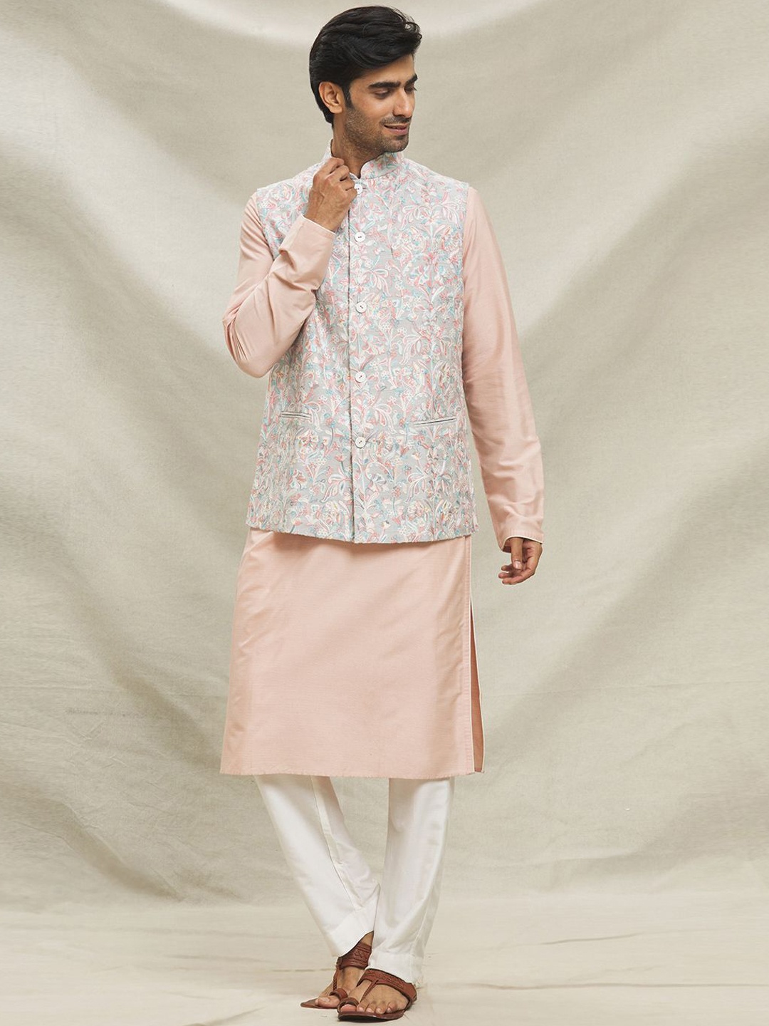 

Arihant Rai Sinha Men Regular Kurta with Trousers, Pink