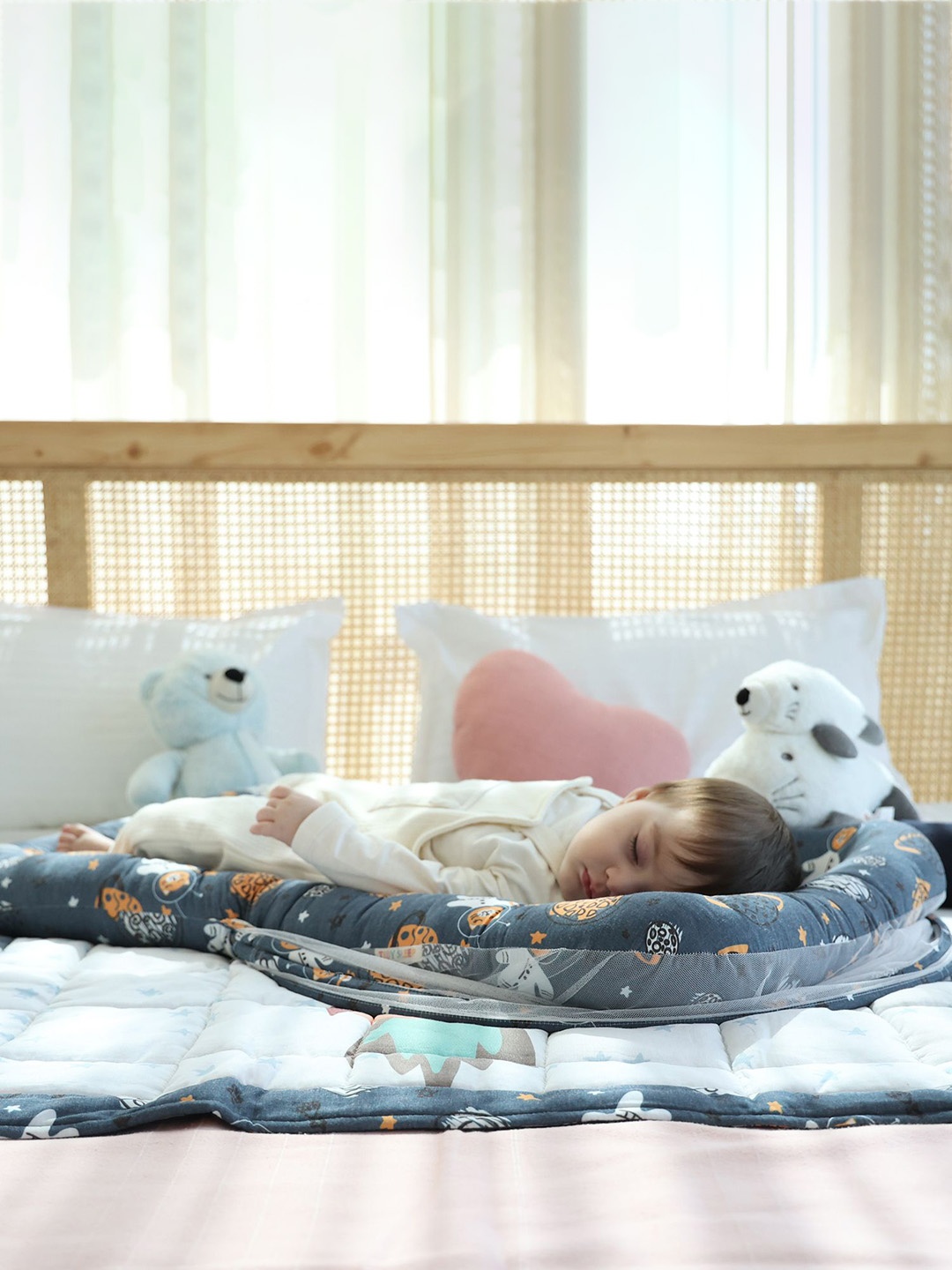 

TIDY SLEEP Kids Printed Pure Cotton Baby Bed Set with Mosquito Net, Blue