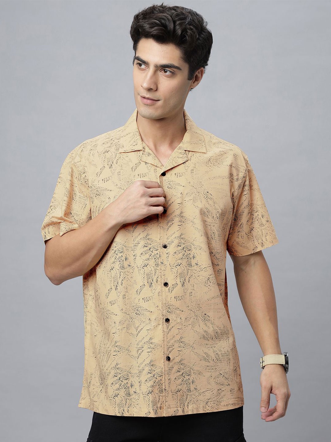 

NEON CHILLIE Men Comfort Fit Cuban Collar Floral Printed Cotton Casual Shirt, Brown
