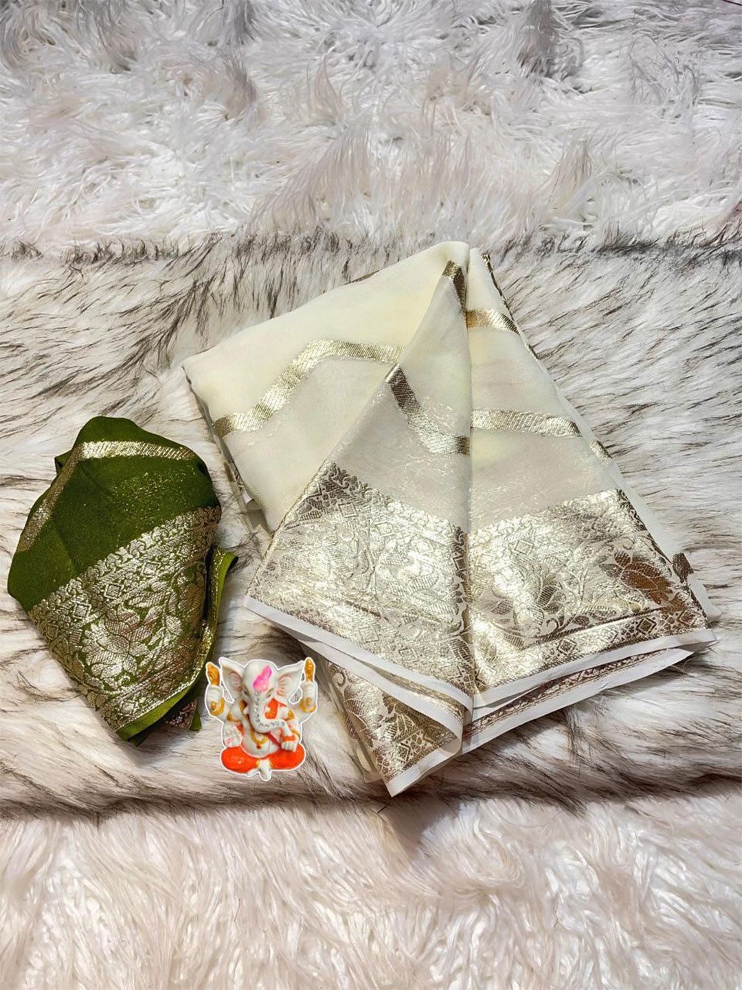 

PAYAL CREATION Striped Zari Pure Georgette Saree, White