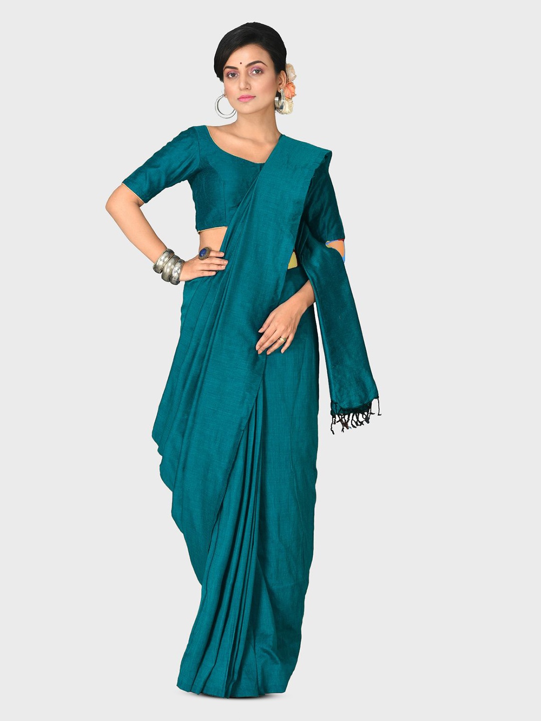 

Crochetin Women Solid Saree, Olive