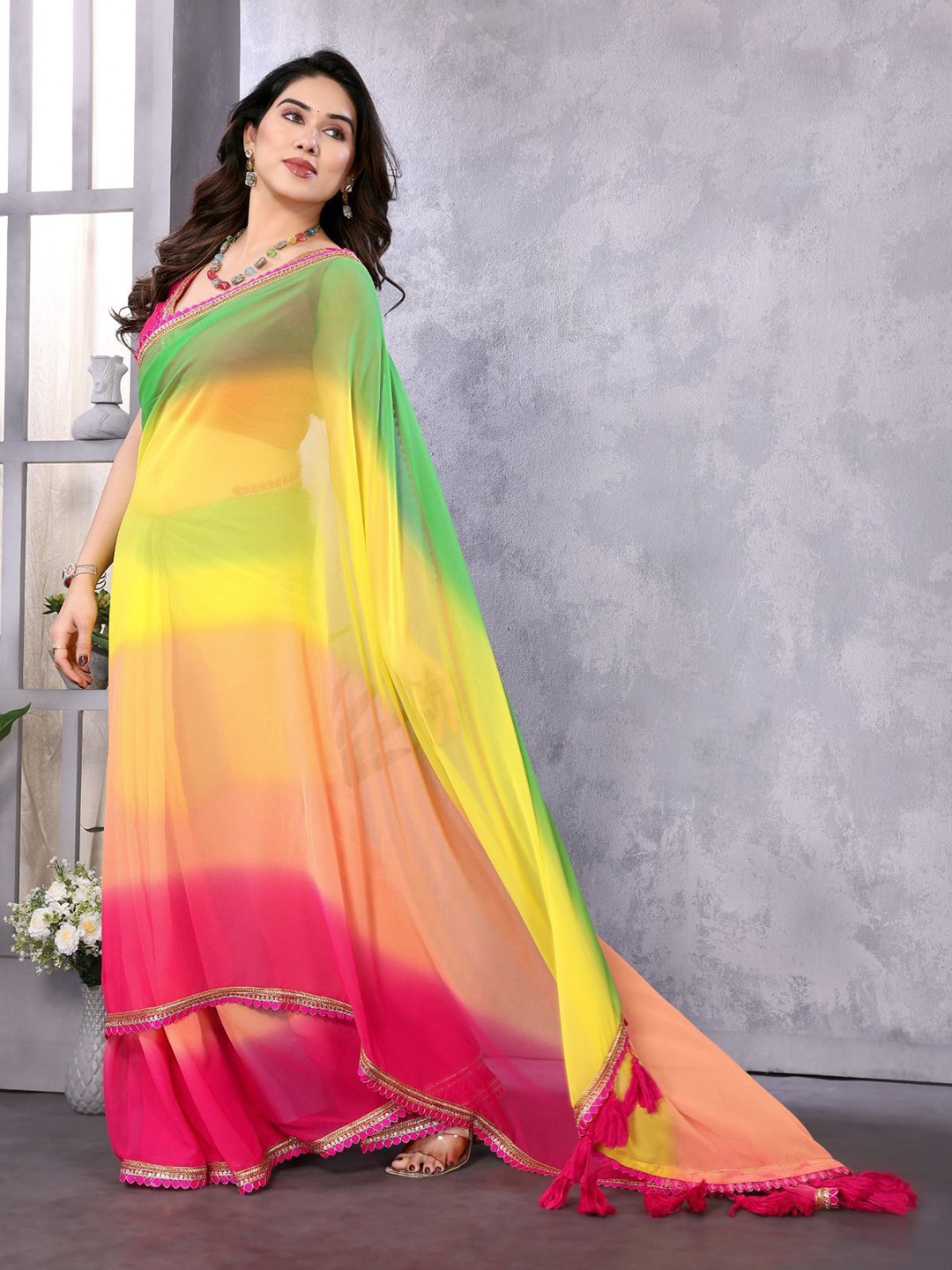 

PAYAL CREATION Colourblocked Sequinned Pure Georgette Saree, Green