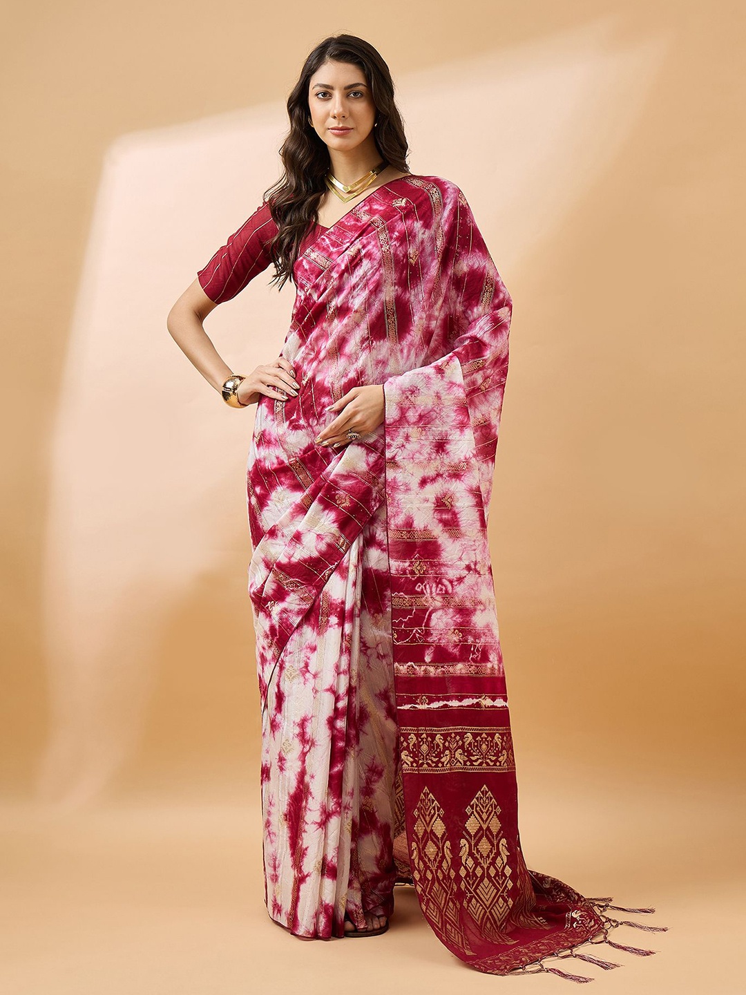 

Mitera Tie and Dye Zari Bandhani Saree, Magenta