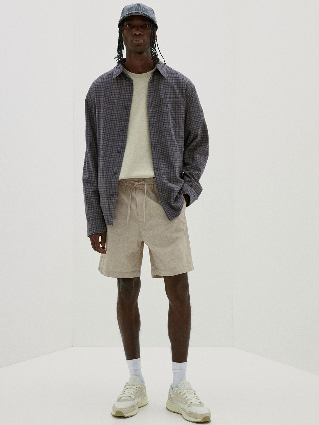 

H&M Regular Fit Canvas Shorts, Beige