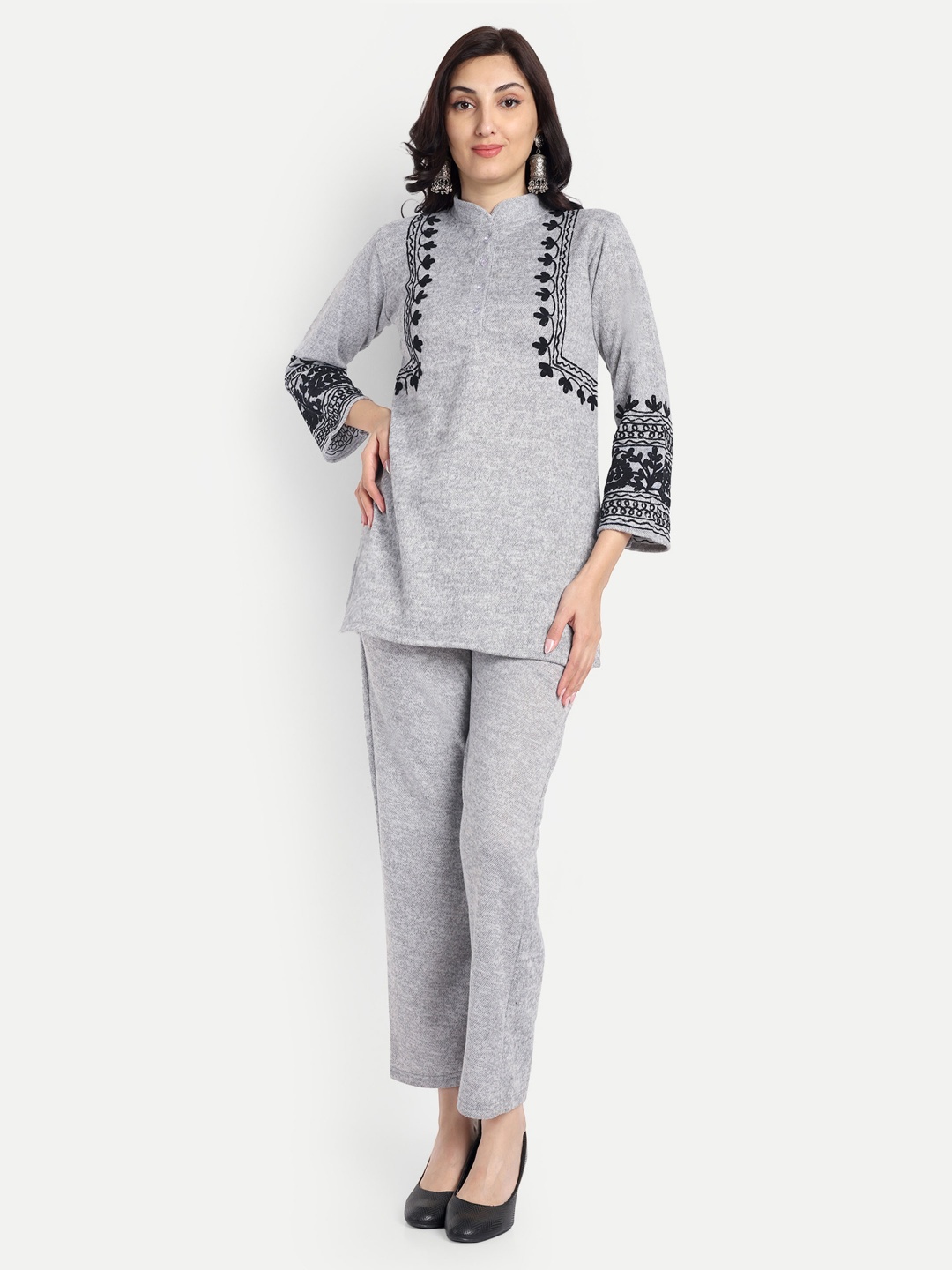 

FNOCKS Embroidered Top & Trousers Co-Ords, Grey