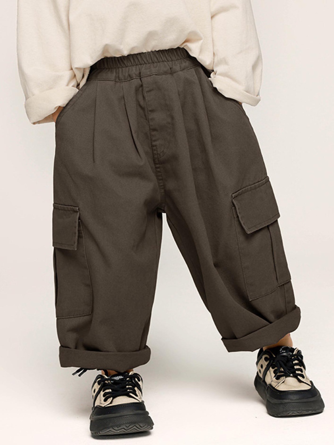 

LULU & SKY Boys Loose Fit Cargos Trousers, Grey