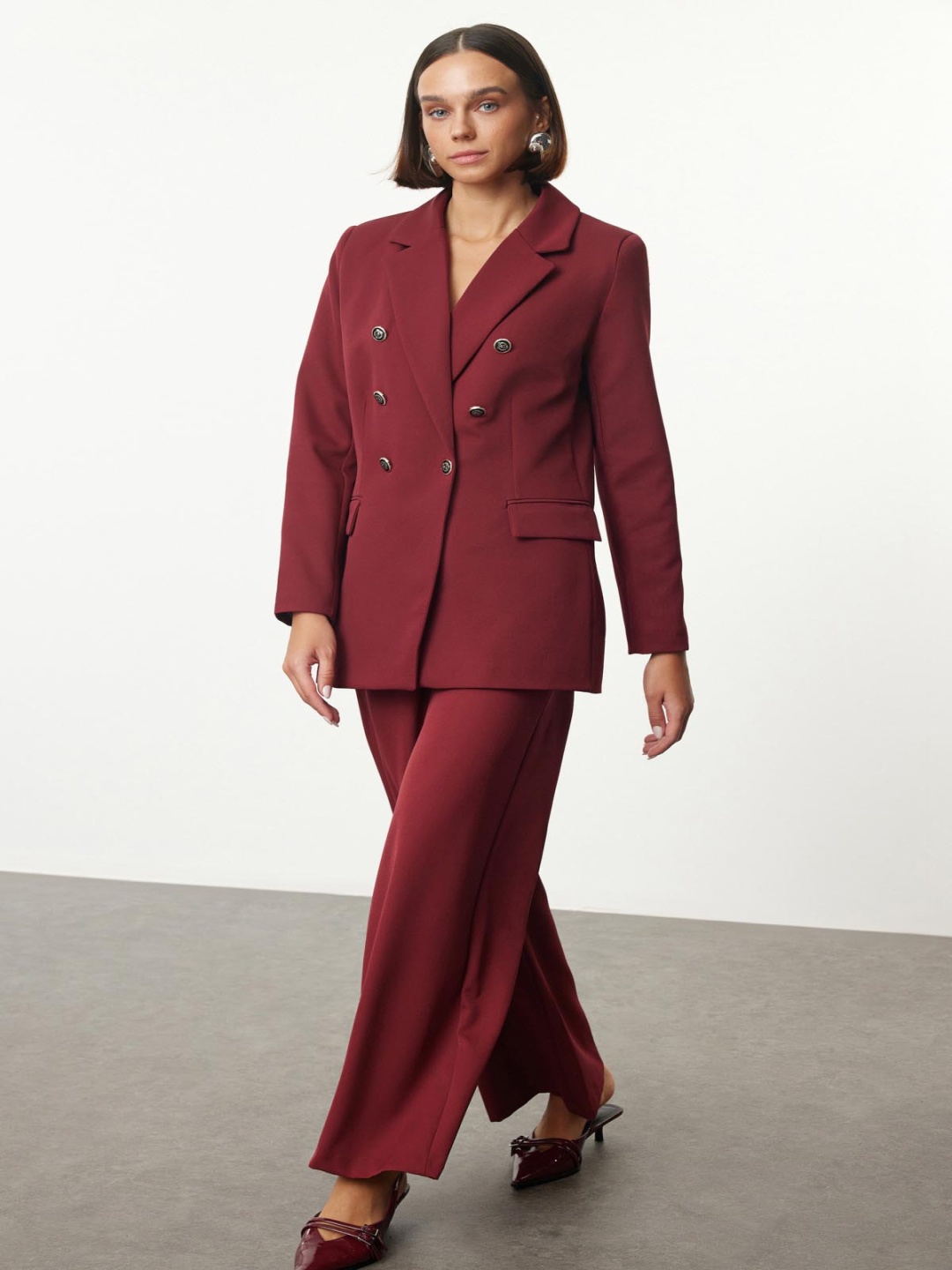 

Trendyol Women Lapel Collar Solid Casual Tailored Jacket, Maroon