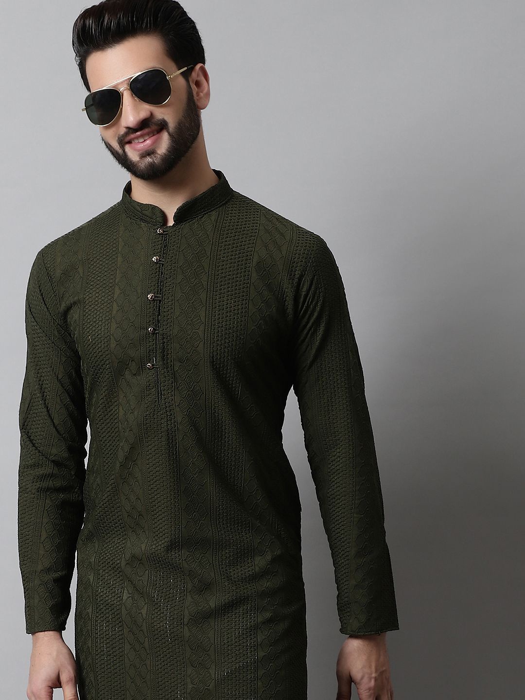 

Jompers Men Embroidered Regular Chikankari Pure Cotton Kurta with Churidar, Olive