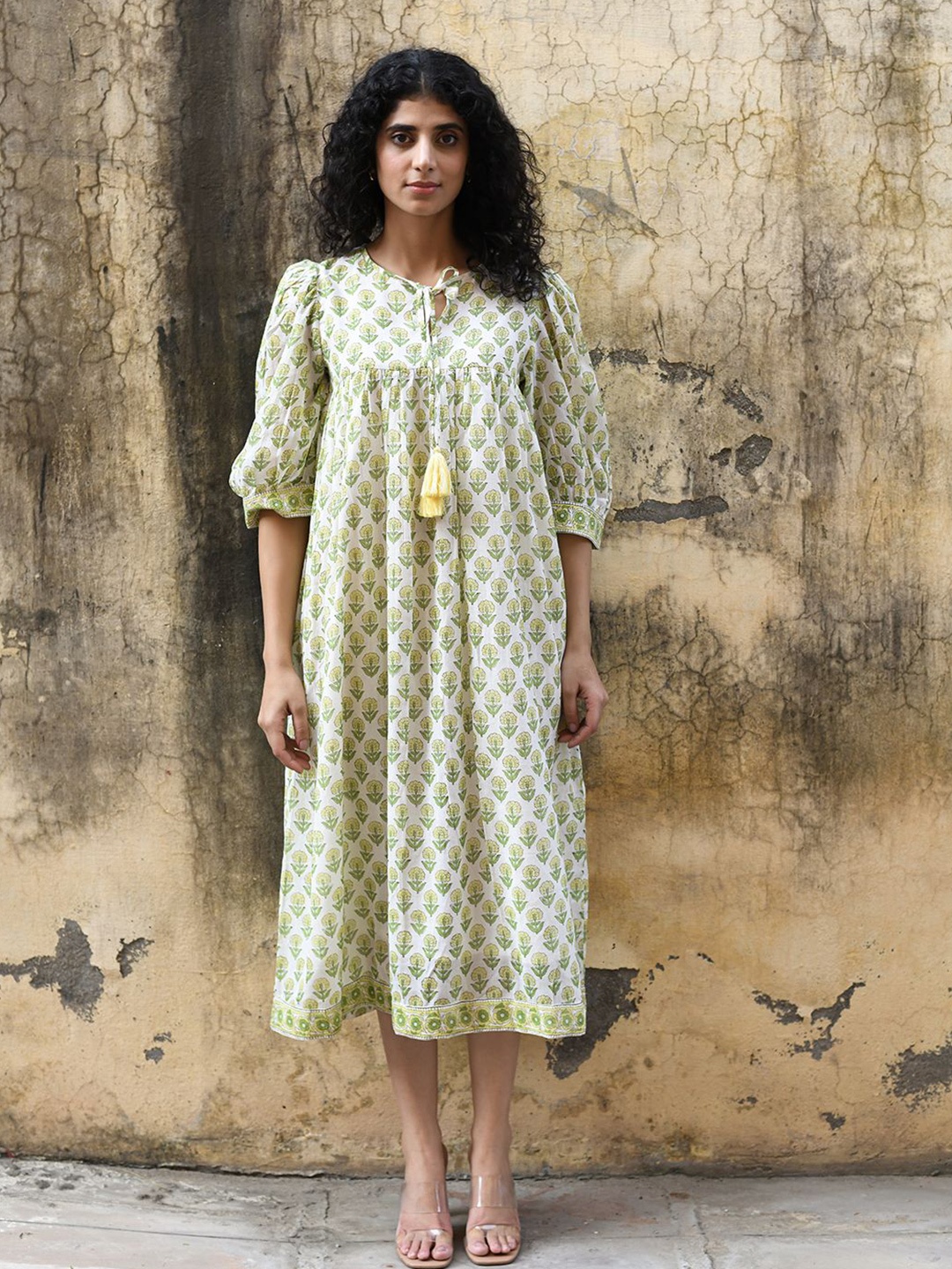 

Rangeelo Women Floral Printed Cotton A-Line Midi Dress, Green