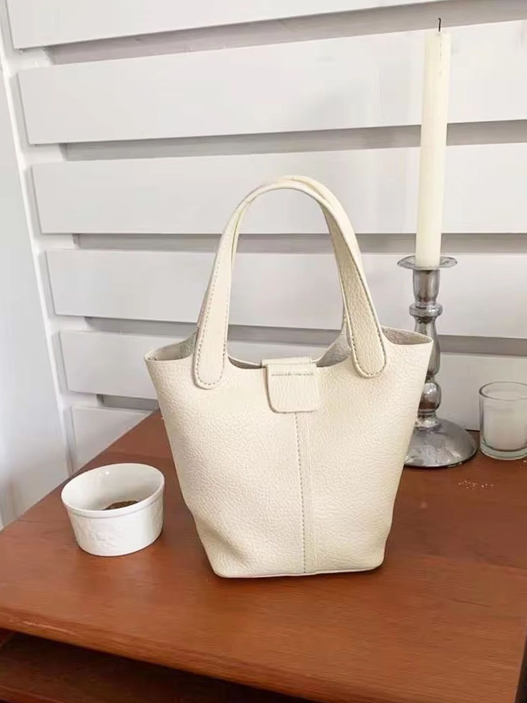

StyleCast Bucket Handheld Bag, White