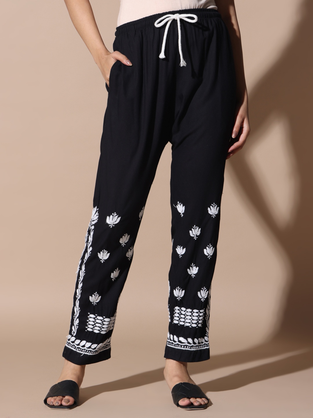 

Fashionable Chikan Handikraft Women Floral Embroidered Tailored Trousers, Black