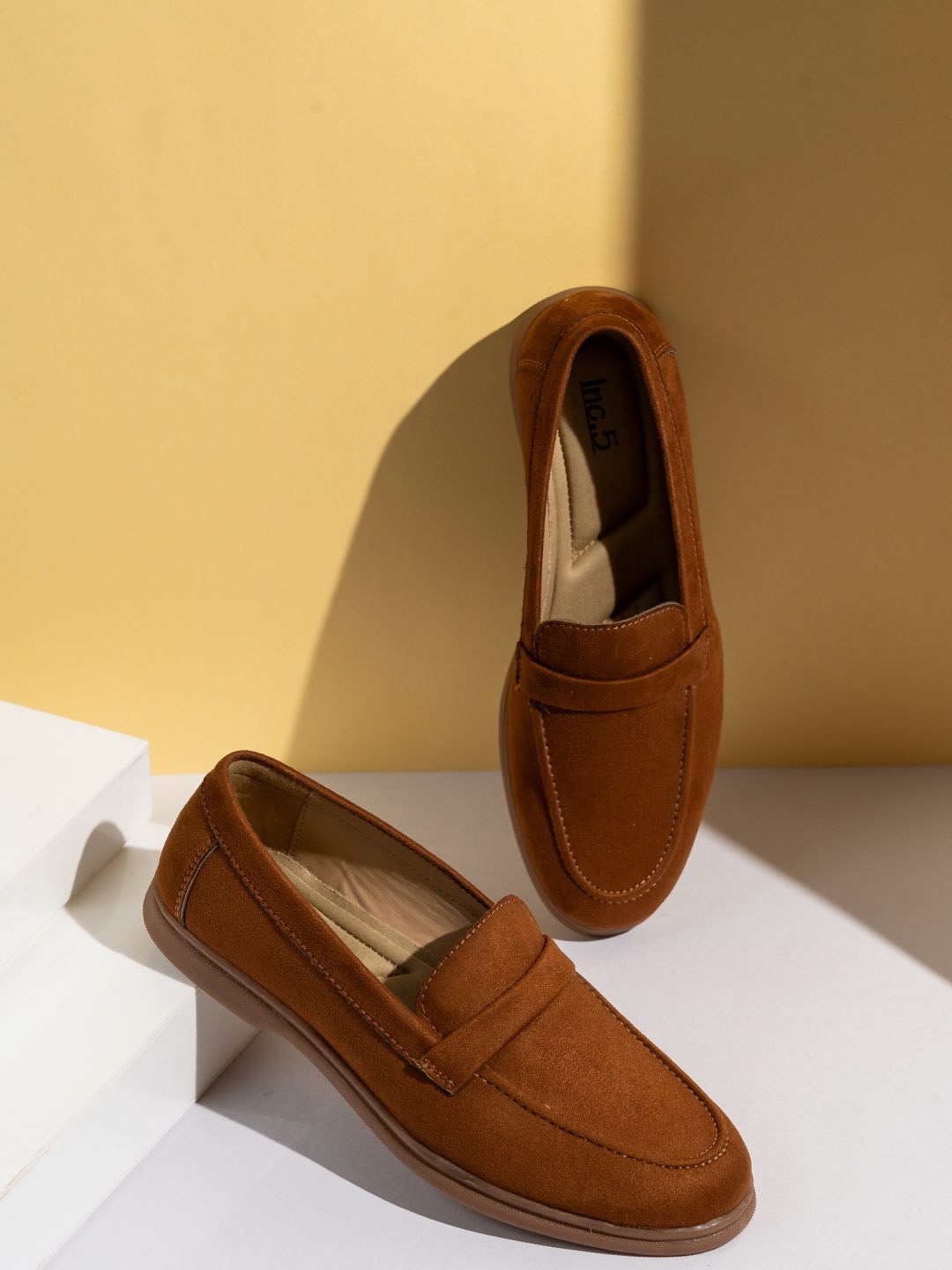 

Inc 5 Women Slip On Loafers, Tan
