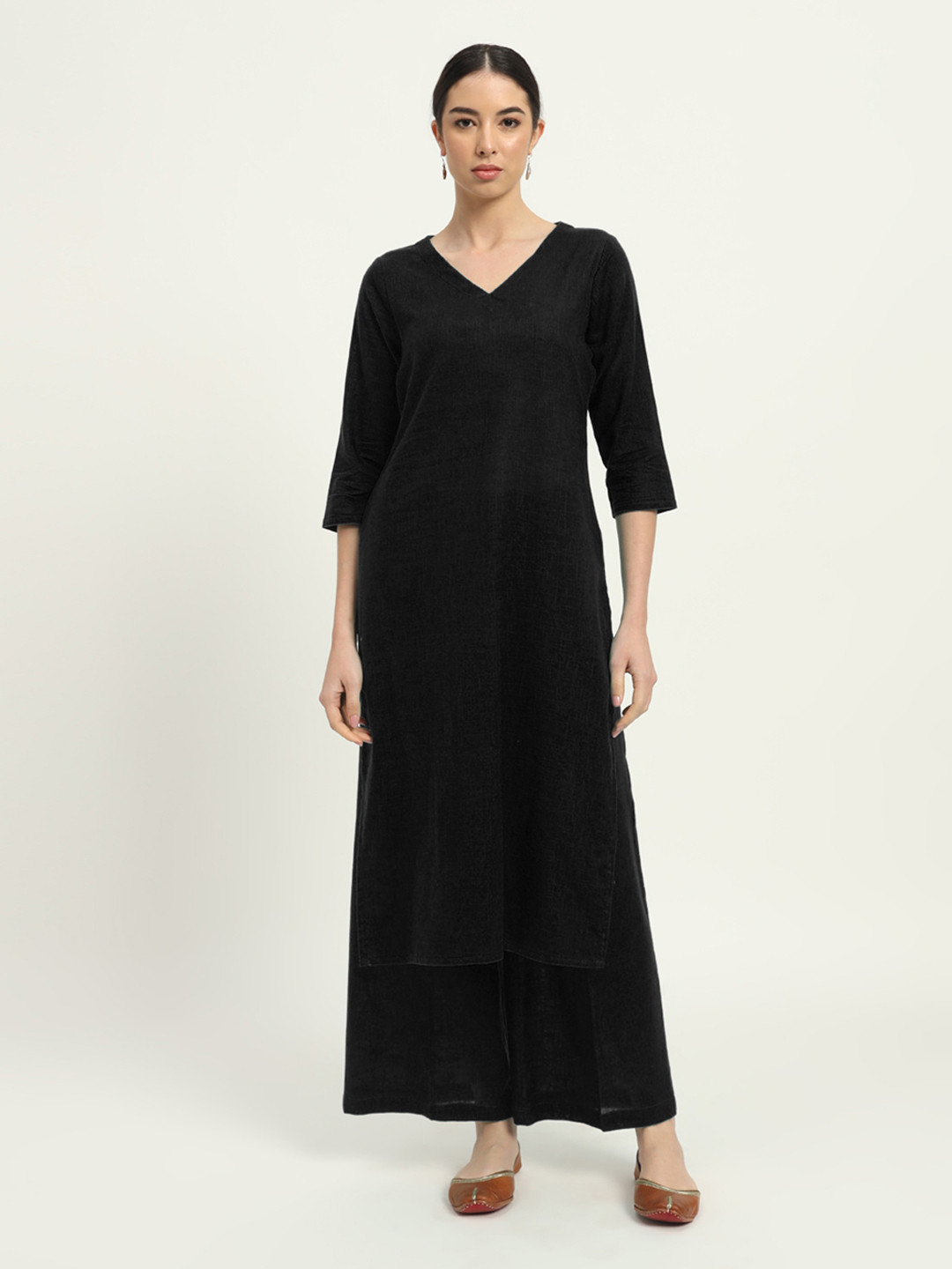 

Thevasa Verve and Versality V-Neck Straight Pure Cotton Tunic And Palazzo, Black